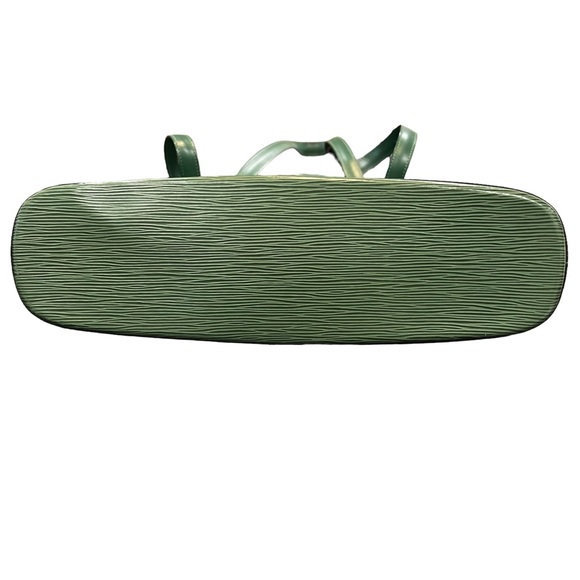 Louis Vuitton Lussac GM Green EPI Bag - Picture 9 of 12